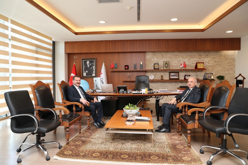 Balıkesir Büyükşehir Belediye Başkanı Yücel Yılmaz’dan Başkan İsmet Yıldırım’a Ziyaret