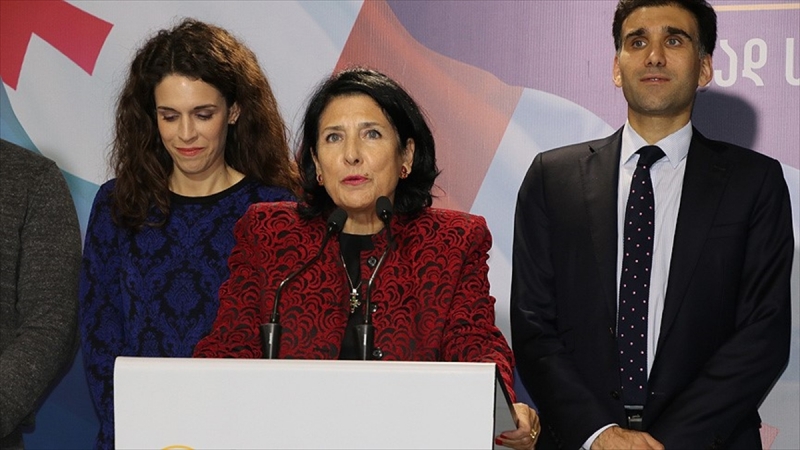 Gürcistan'ın ilk kadın cumhurbaşkanı Zurabişvili