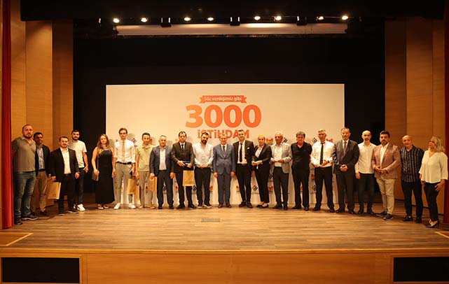 Zeytinburnu Kariyer Merkezi 3000’inci İstihdamını Gerçekleştirdi