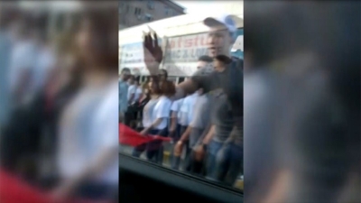 CHP'li grubun TRT ekibine saldırı anı kamerada