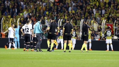 Fenerbahçe ve Beşiktaş PFDK'ye sevk edildi 
