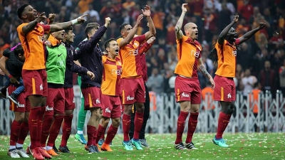Galatasaray son virajda şampiyonluğu bırakmıyor 