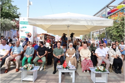 Gelenekten Geleceğe Kadın Eli Sanat Festivali Sultangazi’de Başladı