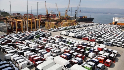 Otomotiv 'son 12 aylık' ihracat rekorunu kırdı 