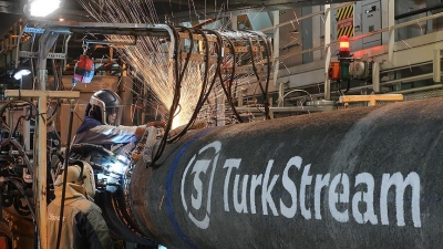 TürkAkım doğalgaz boru hattı Türk kıyılarına ulaştı