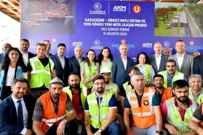 Ulaştırma ve Altyapı Bakanı Abdülkadir Uraloğlu ve Başkan Turan, Sirkeci-Kazlıçeşme Raylı Sistem Hattı'nı Ziyaret Etti