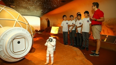 Uzay meraklısı çocuklar Mars'ı Türkiye'de keşfedecek
